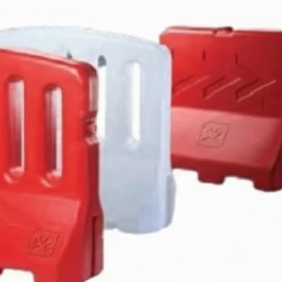 الحواجز البلاستيكية